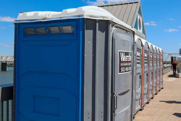 Best Deluxe Portable Toilet Rental  in Middle Island, NY